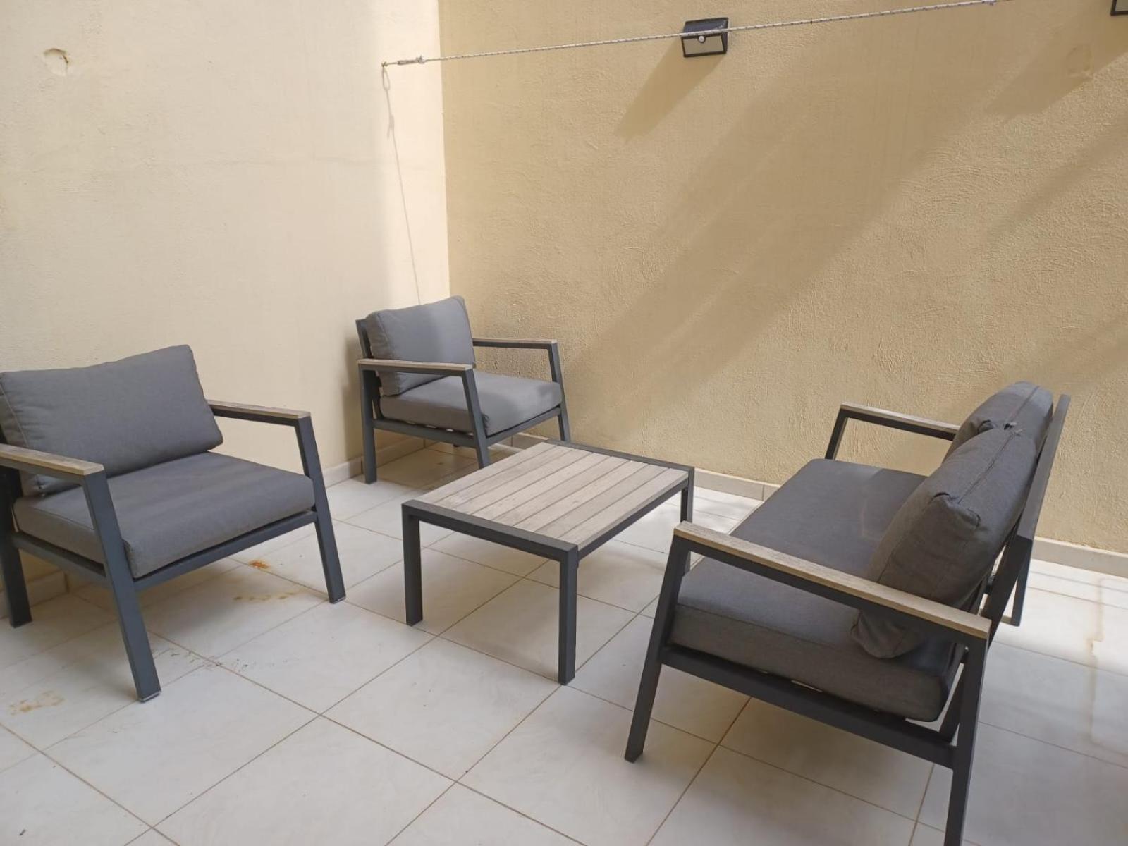 Sliema 2Bed With Backyard Apartment Ngoại thất bức ảnh